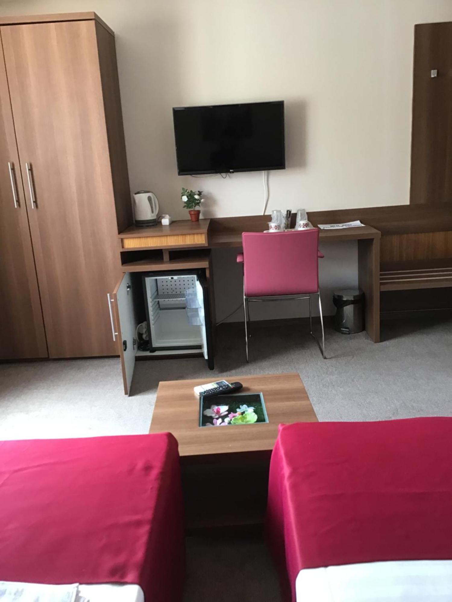 Rora Rose Hotel Bucureşti Exterior foto